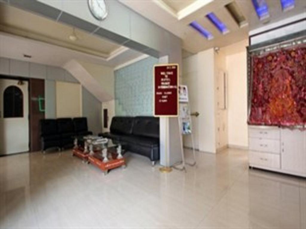 Hotel Tourist International Pune Exterior photo