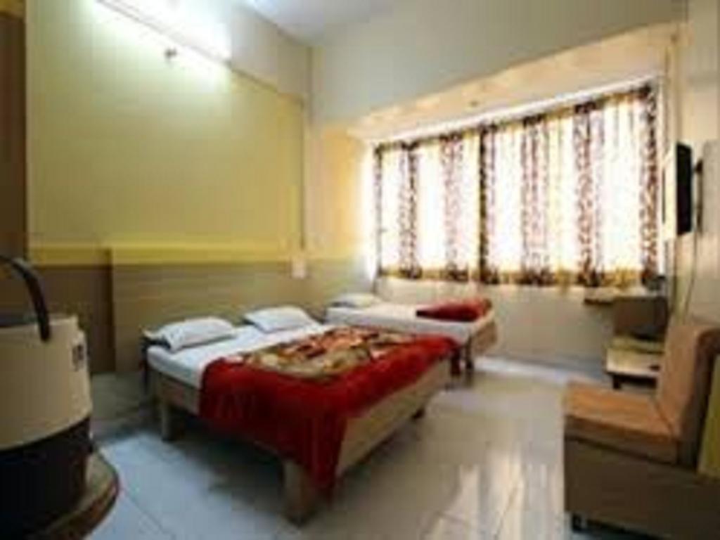 Hotel Tourist International Pune Exterior photo