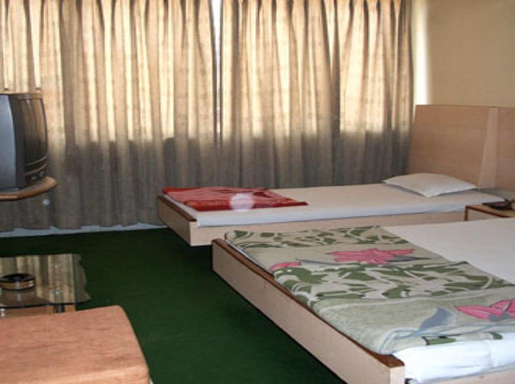 Hotel Tourist International Pune Exterior photo